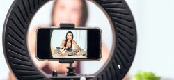68% dos brasileiros usam redes sociais para buscar notícias sobre marcas 